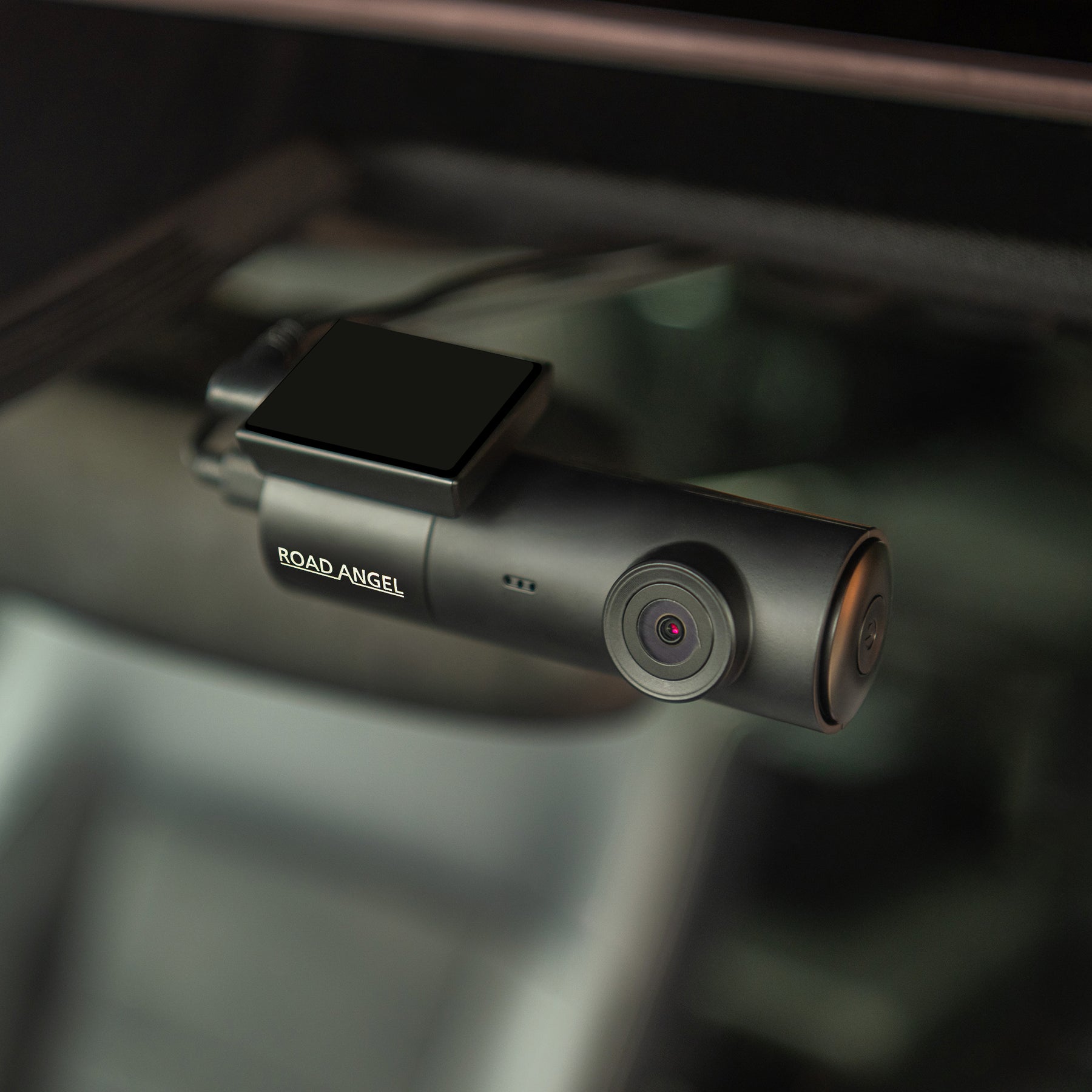 New - Halo Spark Dual Full HD 1080p Front & Rear Dash Camera With Dual Pchaarking Mode & Winter Mode (USB-C) With 64GB SD Card & Hardwiring Kit Bundle